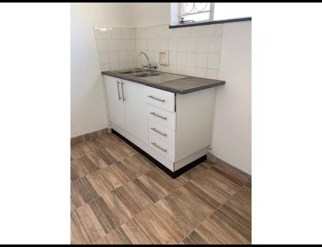 1 BEDROOM PROPERTY TO RENT IN ARCADIA